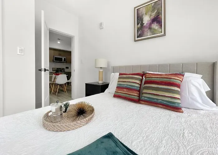 Classy Capitol Hill Apt, Steps From Dc Attraction