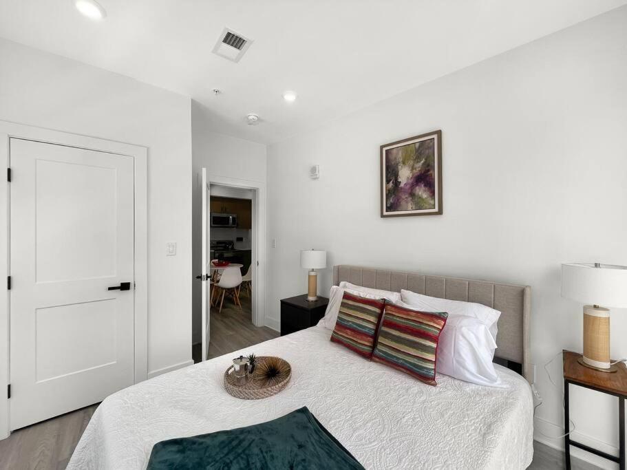 Classy Capitol Hill Apt, Steps From Dc Attraction Сasa de vacaciones *